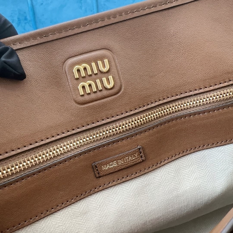 Miu Miu Tote Bags